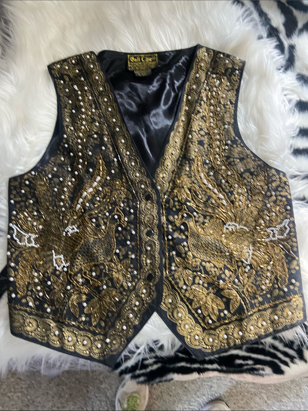 VTG Black Vest Heavy Gold Embroidered Beadwork Womens L Festival Statement Event - Picture 5 of 11